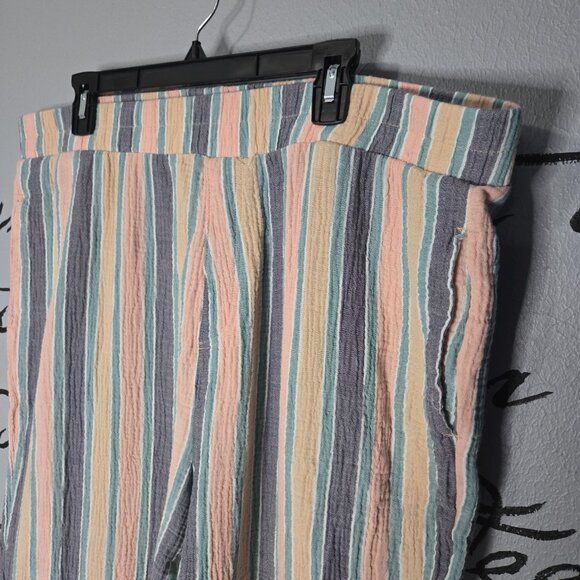 Angels Forever Young Crinkle Comfy Cotton Striped Plus Size Pants, 2X - Picture 2 of 6